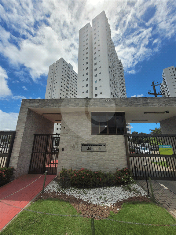 Apartamento à venda com 2 quartos no Residencial Aldpark, Maceió - AL