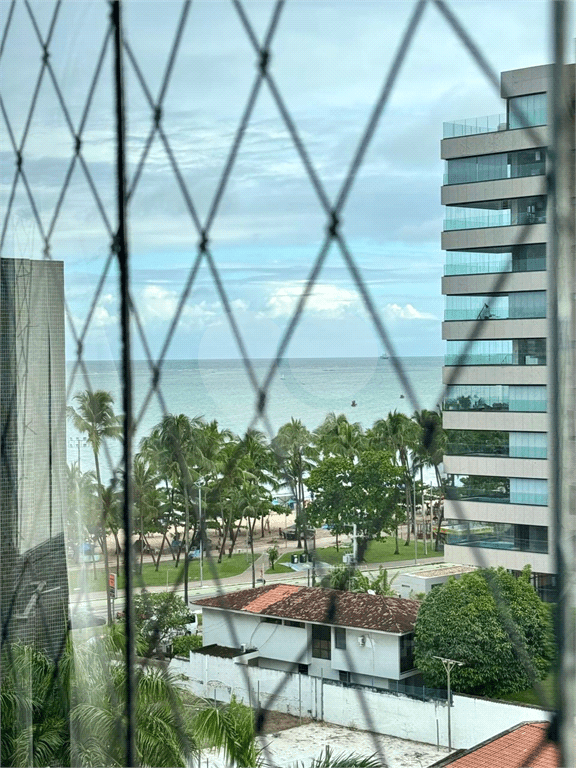 Cobertura Duplex com 5 suítes em Ponta Verde
