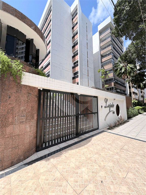 Apartamento com 3 quartos à venda no Ed Lajedo - Ponta Verde, Maceió - AL