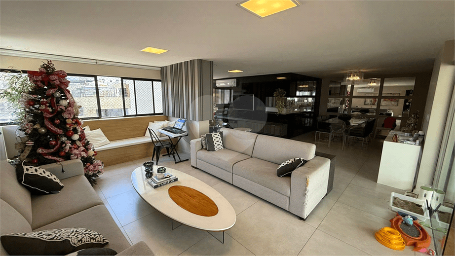 Apartamento com 3 suítes e piscina privativa - Chateau D' Orsay