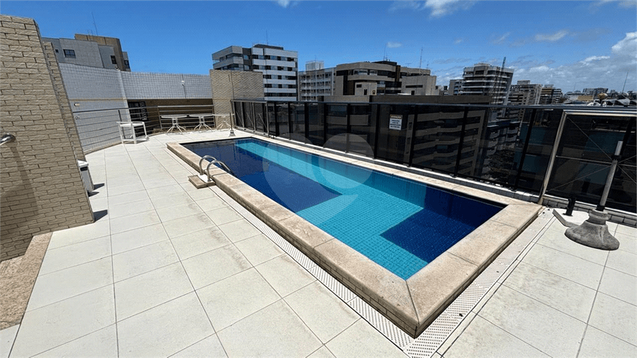 Apartamento à venda com 2 quartos em Jatiúca, Maceió - AL
