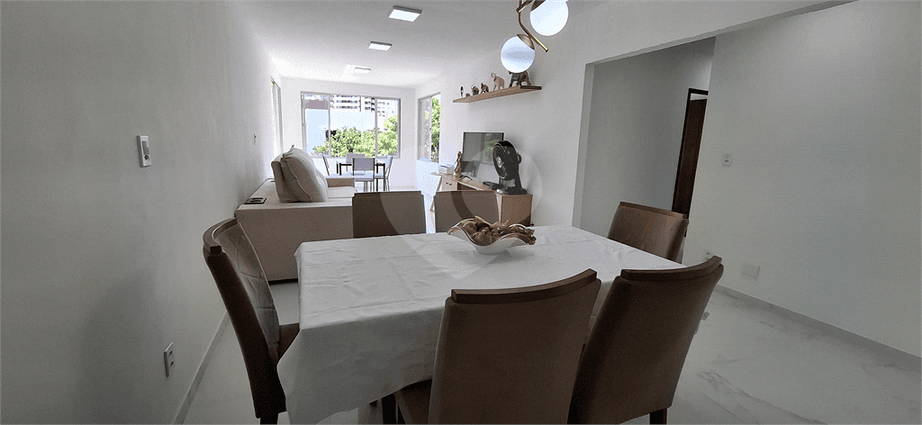 Apartamento à venda com 3 quartos no condomínio Parque Jatiúca