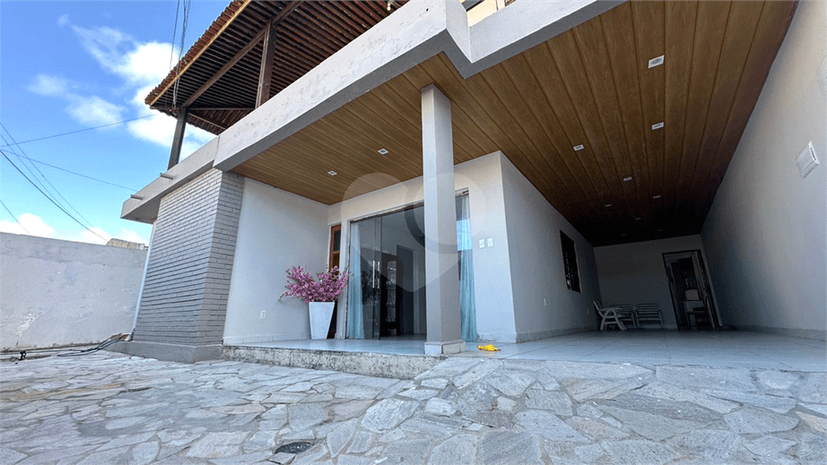 Casa com 5 quartos para alugar em Jatiúca, Maceió - AL