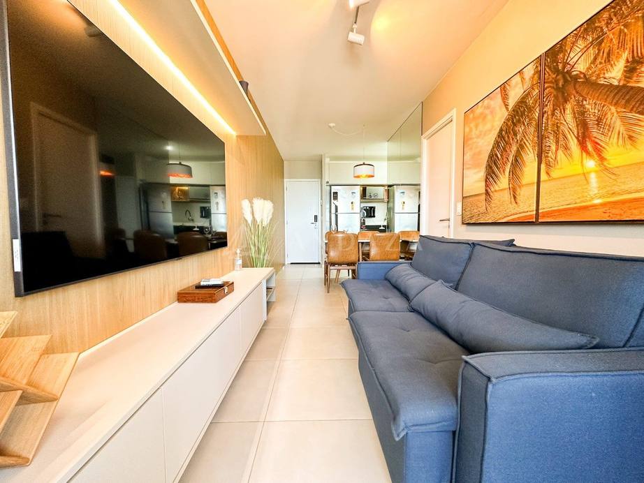 Espetacular Quarto e sala com Varanda no Edifício Time - Ponta Verde