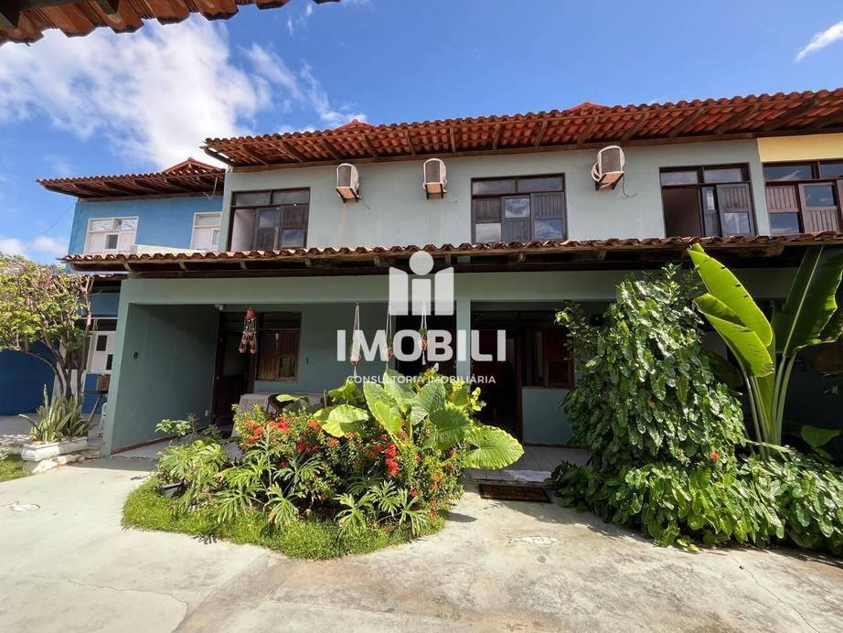 Casa com 4 dormitórios à venda, 196 m² - Barra Mar