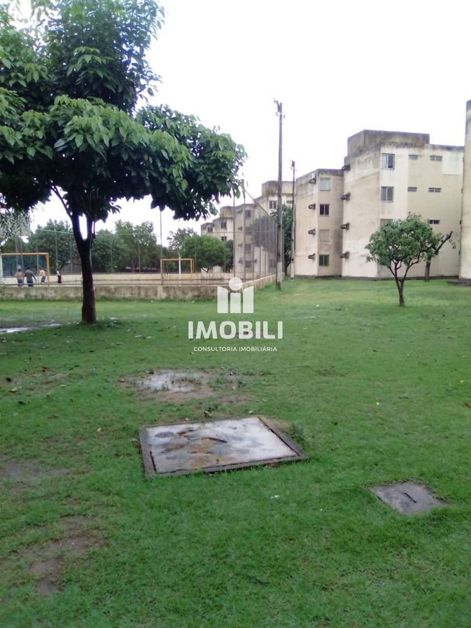 Apartamento com 2 dormitórios à venda, 42 m² - Tabuleiro do Martins