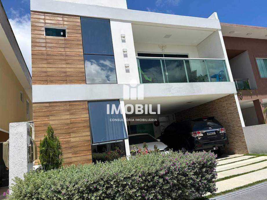 Casa em condomínio com 5 quartos e piscina na Serraria